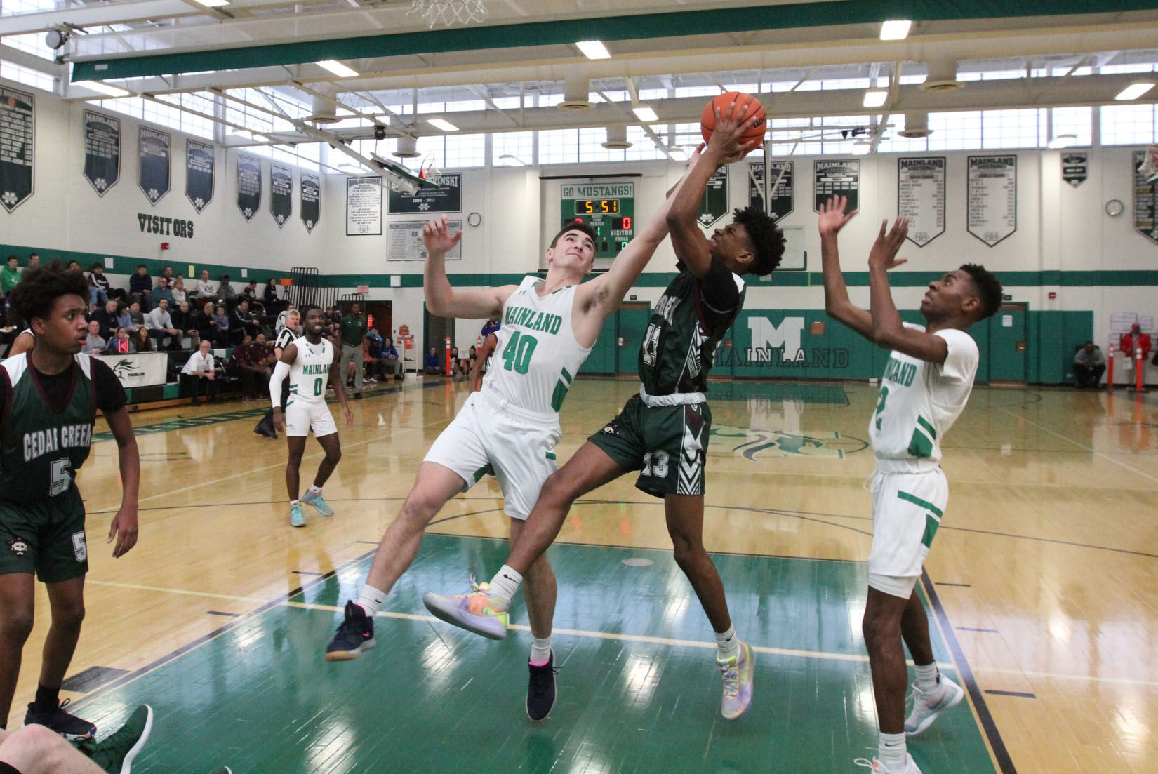 Mainland Cedar Creek boys basketball